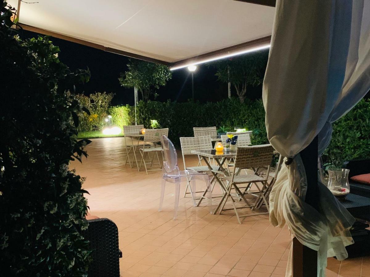 Relais Del Borgo- Domo Hotel Porto San Paolo  Bagian luar foto